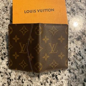 Louis Vuitton Small card holder wallet